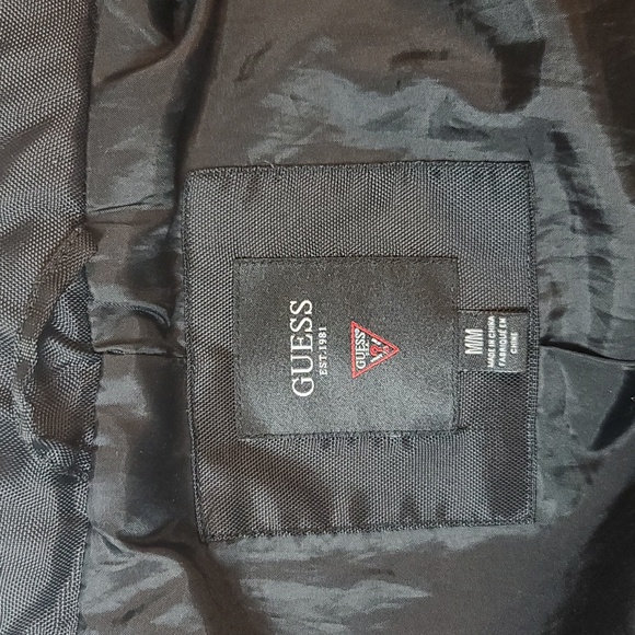 Guess Men's Black Lightweight Bomber (Sz M) - Picture 8 of 13